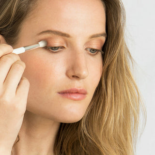 Eco vegan line & blend eye brush